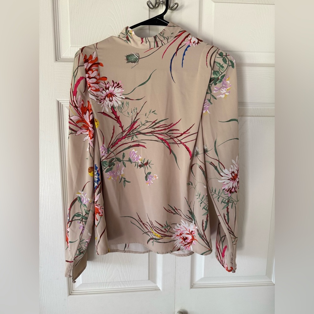 H&M Beige Floral High-Neck Blouse